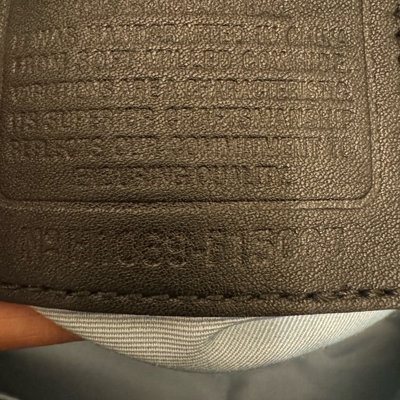 Vintage Coach shoulder bag - Picture 8 of 14